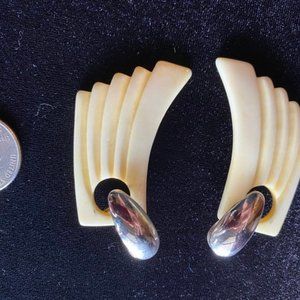VINTAGE HAND CARVED BONE EARRINGS